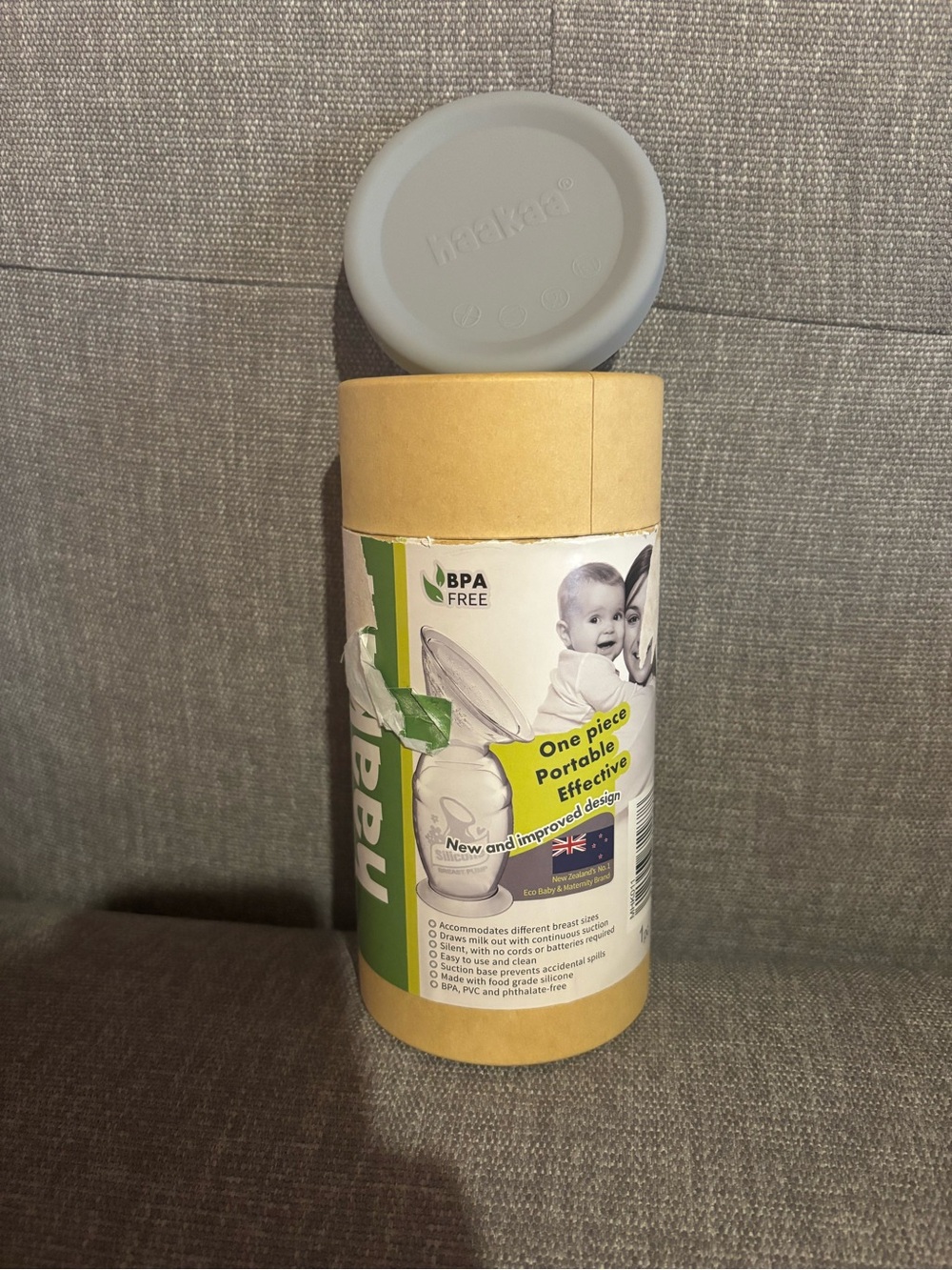 HAAKAA Portable Breast Pump with silicone cover